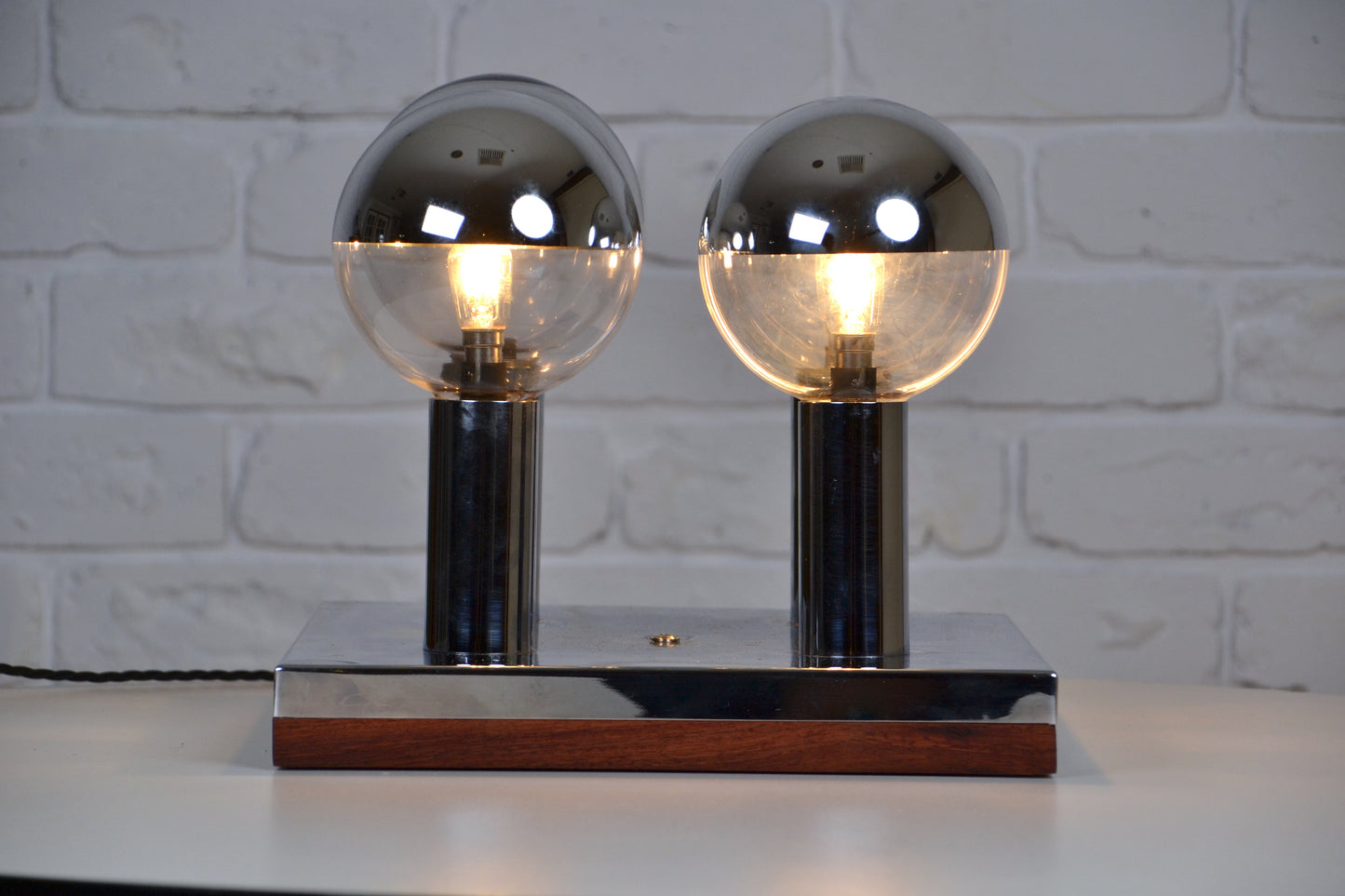 Stunning vintage 1970s mirror globe table lamp / wall lamp by Motoko Ishii