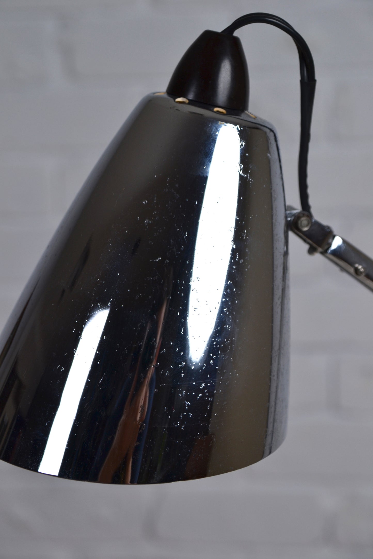 Vintage Chrome Planet lamp *great example