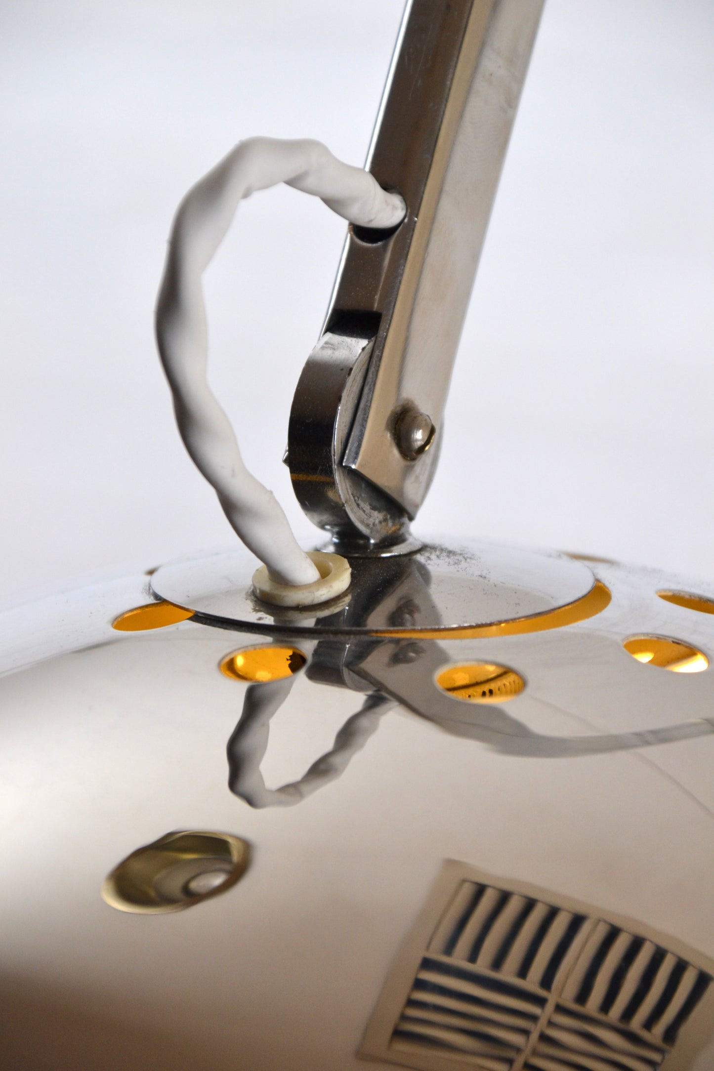 Vintage Italian space aged Arc wall lamp - Gofferdo Reggiani