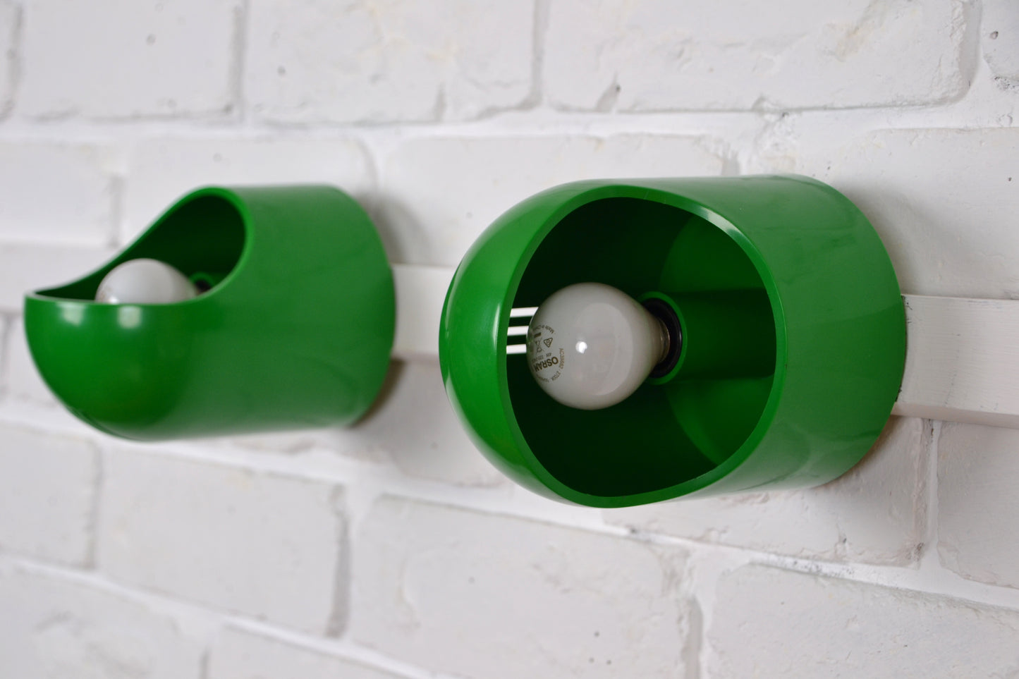 Pair Italian space aged green wall lights / boxed by Makio Hasuike for Gedy
