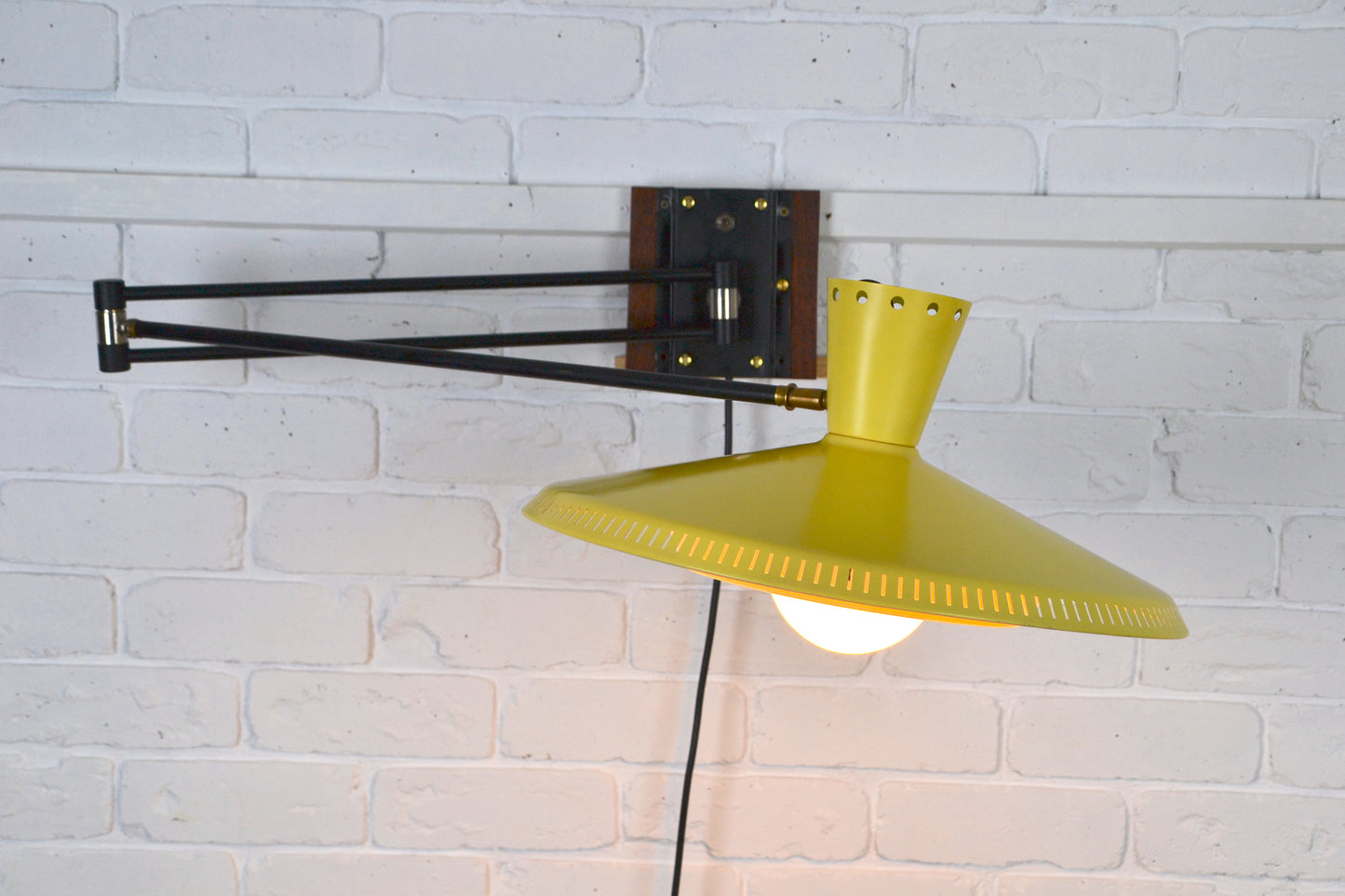 Mid century articulated telescopic wall lamp by Louis Kalff / Philips, Edwin Fox Furniture Vintage Mid century furniture Melbourne, Australian Mid Century, modern, Danish originals, chairs, armchairs, sofas, lounges, coffee tables, storage, sideboards, genuine Mid century lighting lamps, designer furniture, 20th century design, lighting restoration, BECO lighting, restoration mid century lighting, genuine mid century furniture,