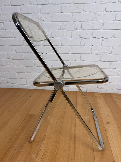 Vintage space aged designer folding chair by Giancarlo Piretti for Anonima Castelli