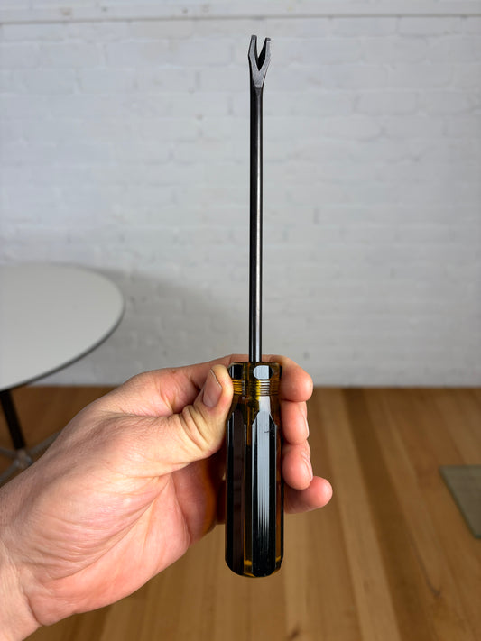 Upholstery tac / staple / nail lifter unpicker restoration tool