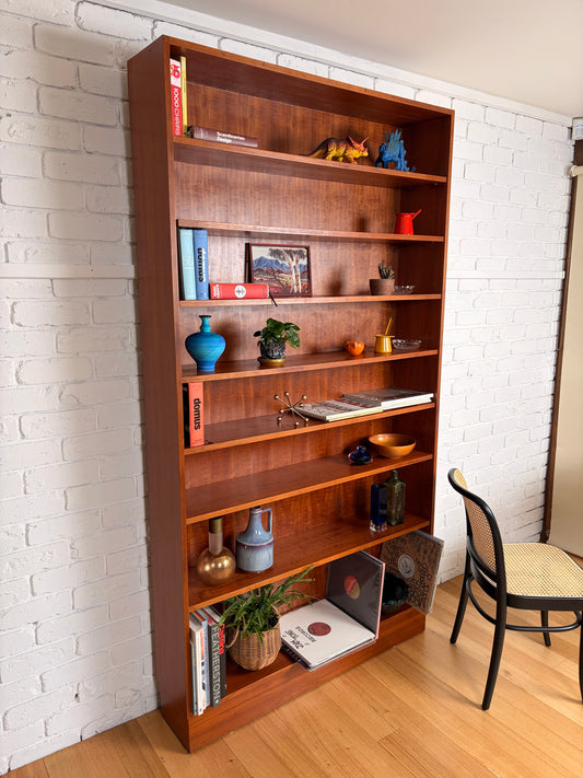 Impressive Mid century home library 7 shelf bookshelf cabinet 2.2 meters