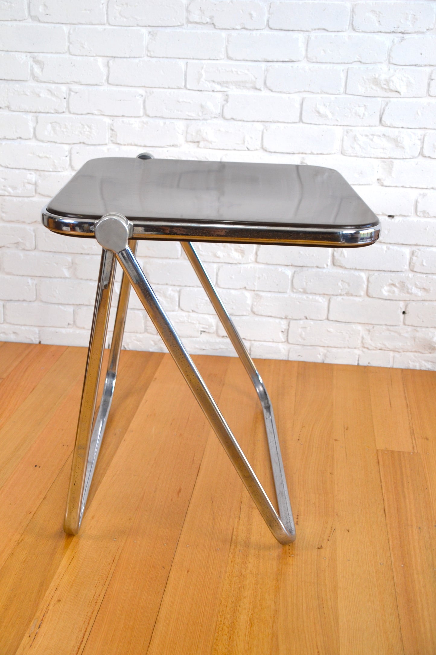Original space aged folding desk by Giancarlo Pirettin for Anonima Castelli Italy c1970s