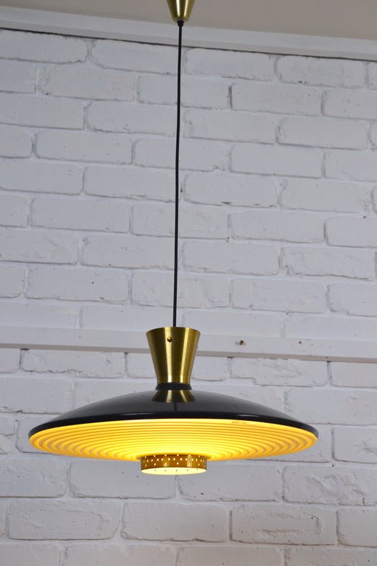 Mid Century pendant ceiling light / BECO 350 Don Brown / Brown Evans & Co