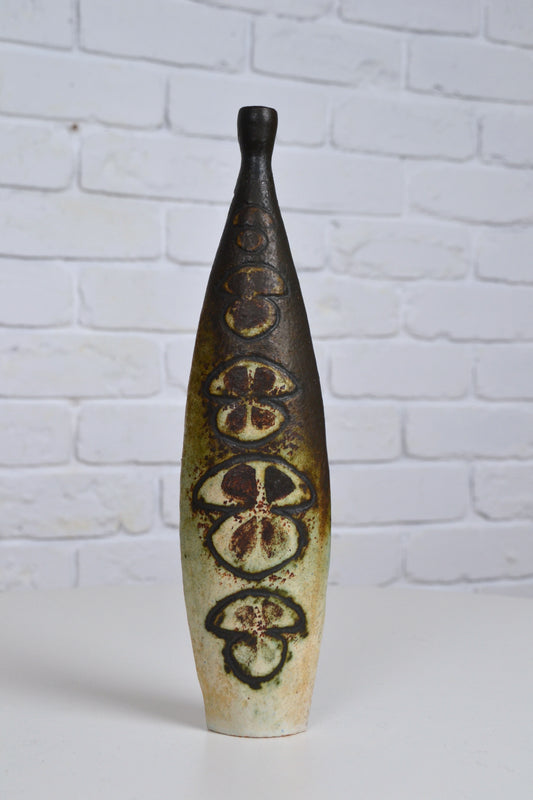 English Mid century collectable pottery / ceramic vase By Molly Winterburn