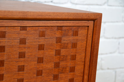 Vintage Danish Teak low cabinet / record hi fi storage by Poul Cadovius