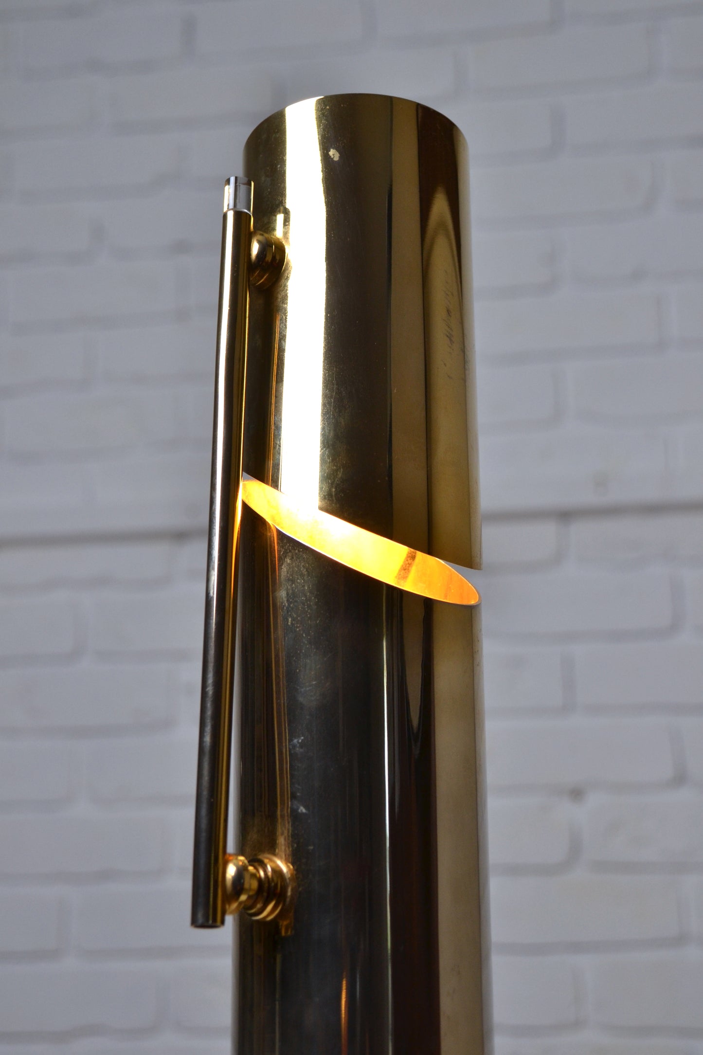 Unique vintage Italian 1970s adjustable brass lamp by Angelo Lelli for Arredoluce