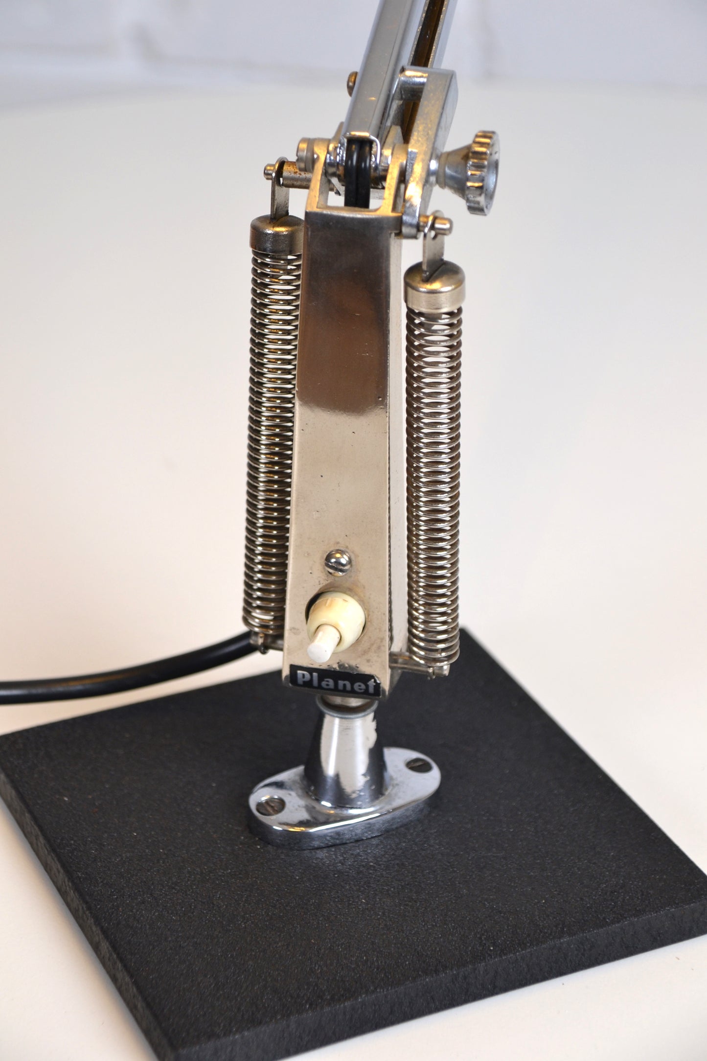 Vintage Chrome Planet lamp *great example