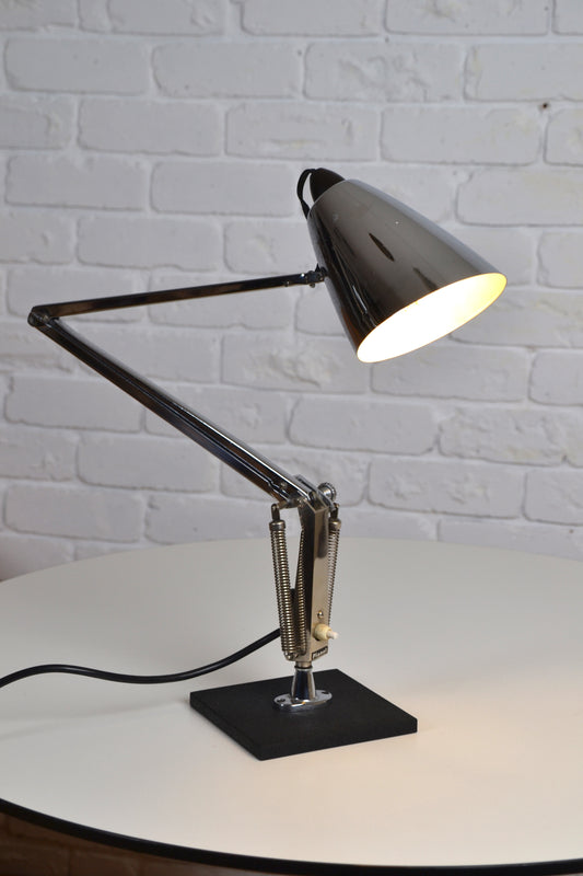 Vintage Chrome Planet lamp *great example