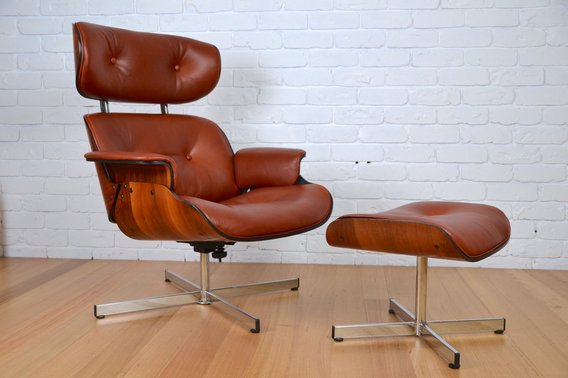 Mid century leather lounge armchair / footstool Plycraft George Mulhauser / Eames - Restored
