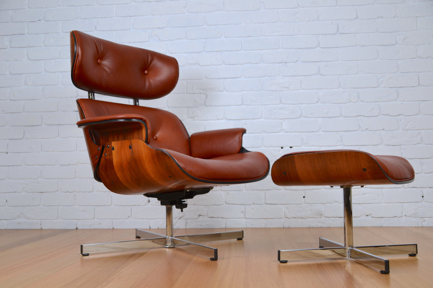 Mid century leather lounge armchair / footstool Plycraft George Mulhauser / Eames - Restored