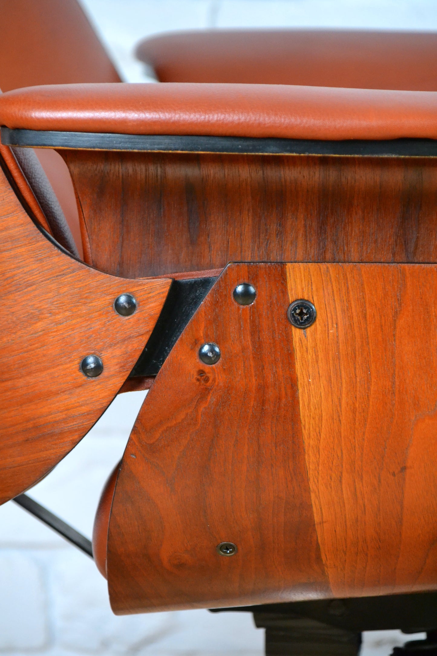Mid century leather lounge armchair / footstool Plycraft George Mulhauser / Eames - Restored