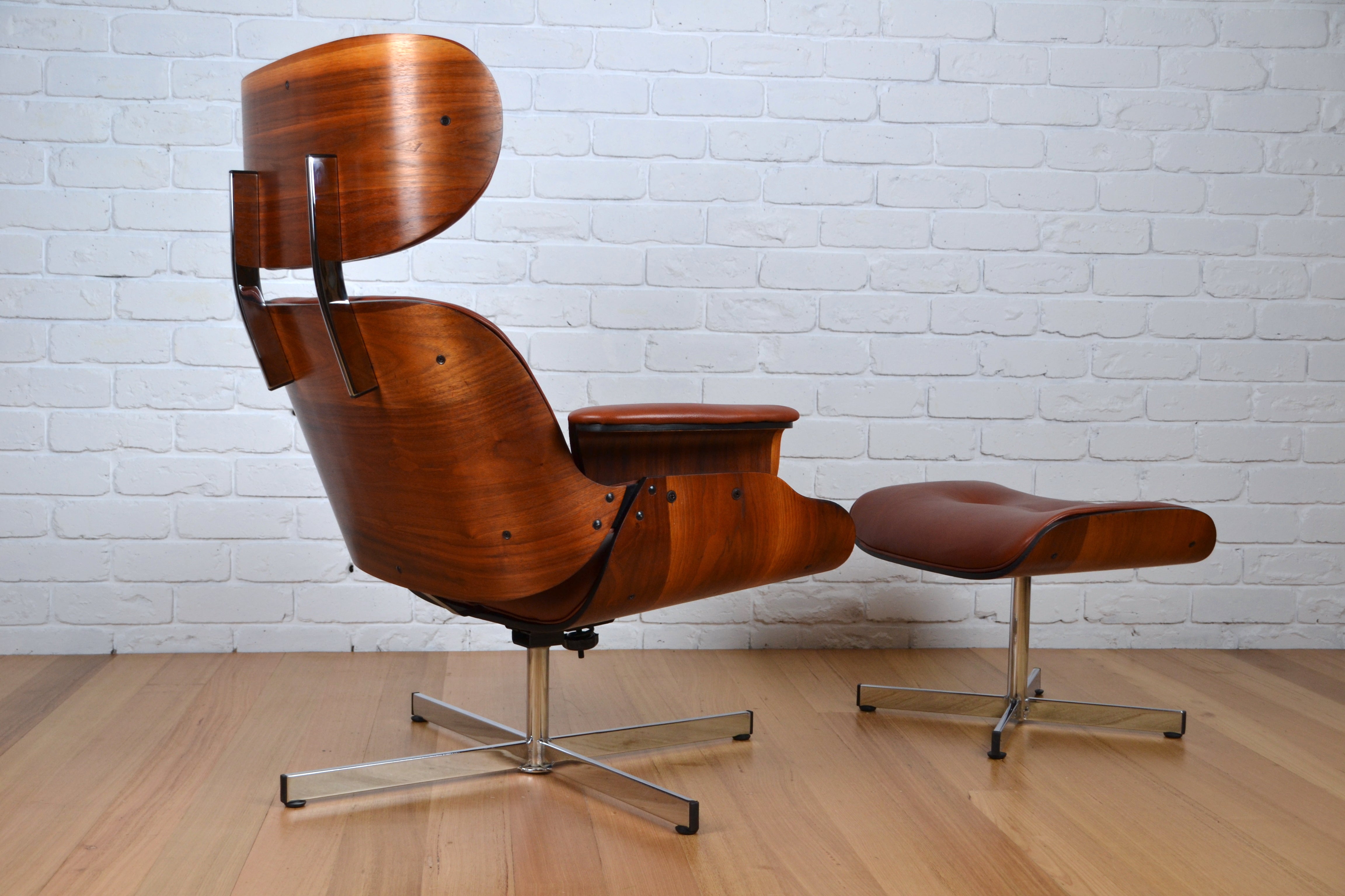 Mid century leather lounge armchair / footstool Plycraft George Mulhauser / Eames - Restored