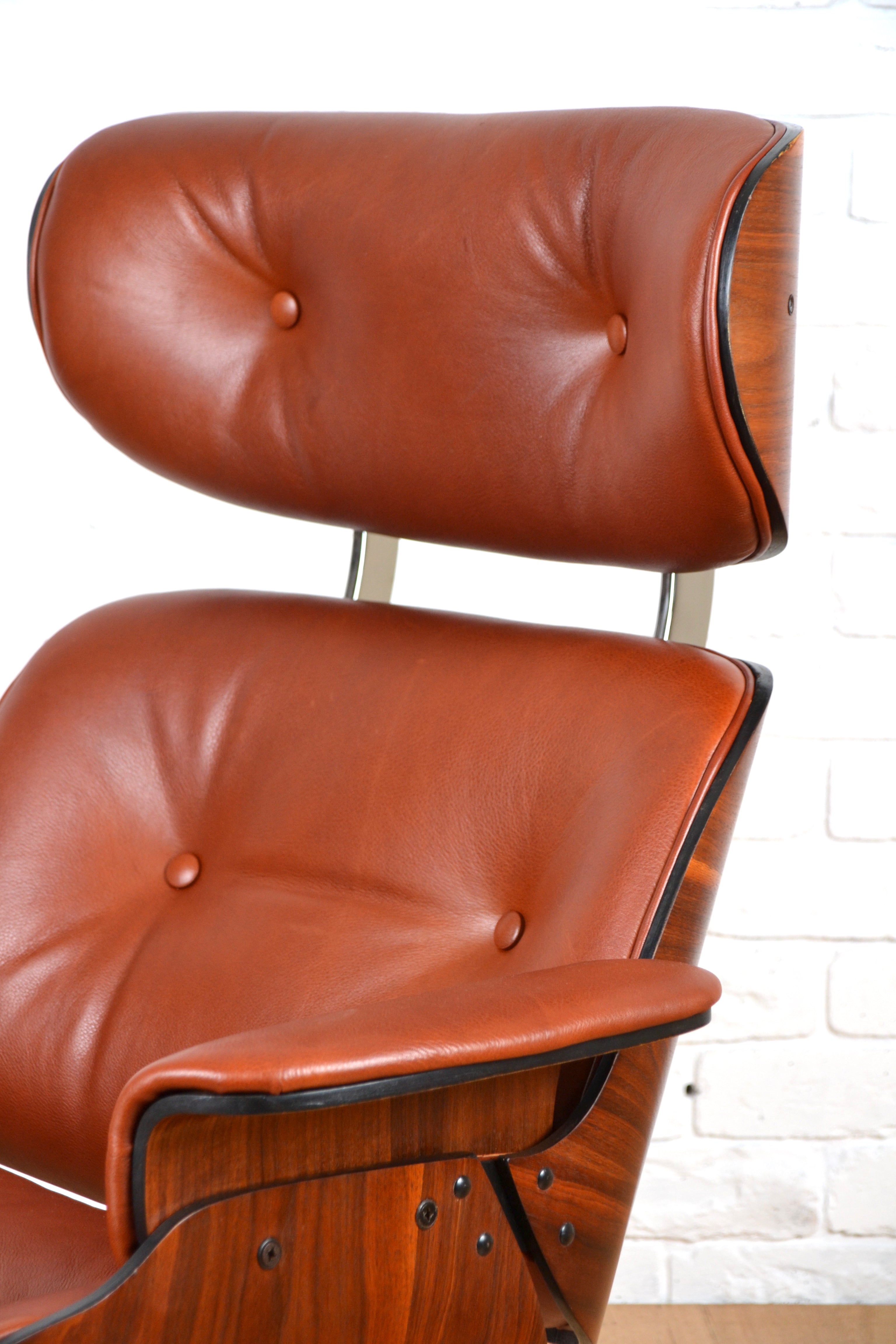 Mid century leather lounge armchair / footstool Plycraft George Mulhauser / Eames - Restored