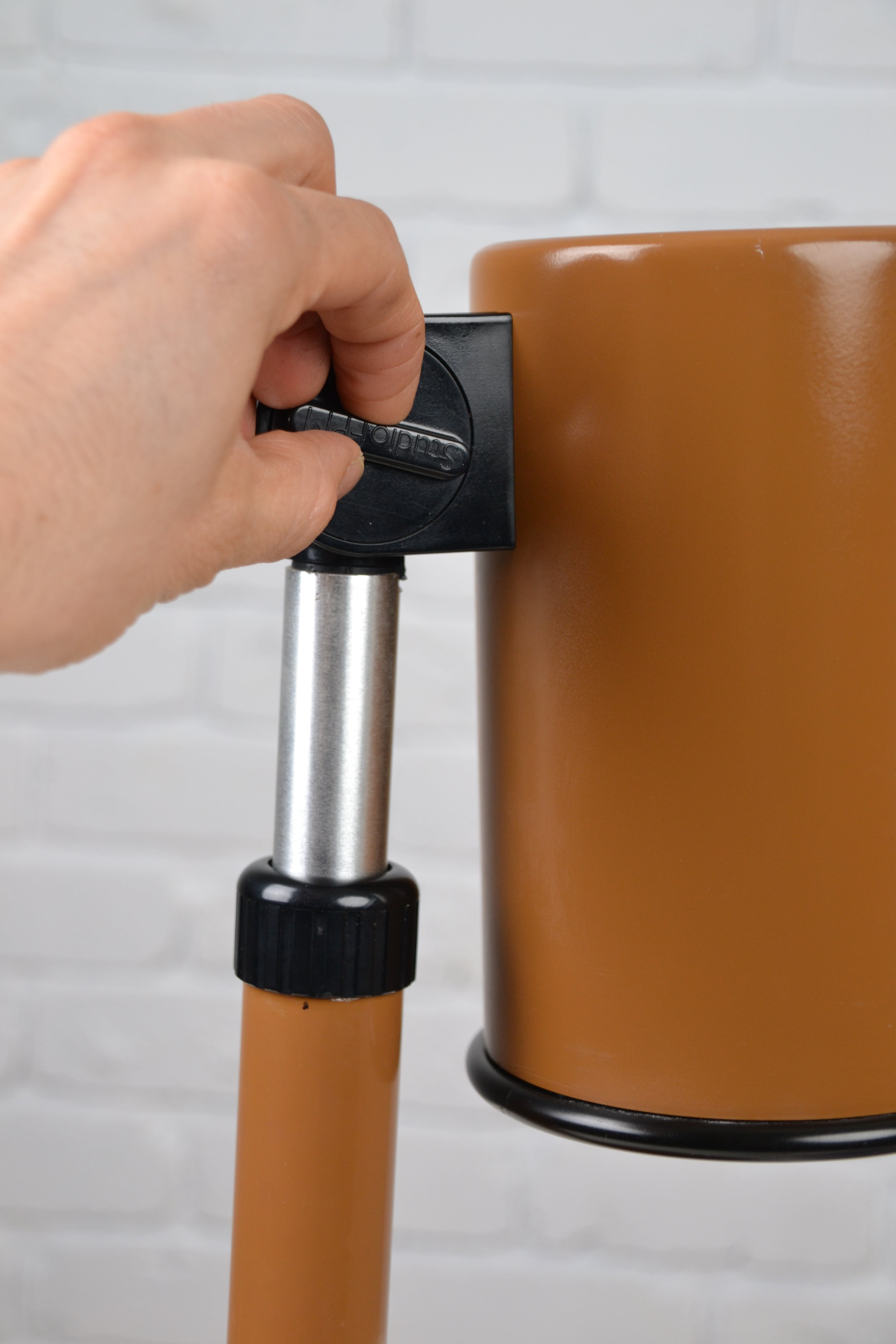 Vintage telescopic table lamp by Studio FPM in Caramel hue