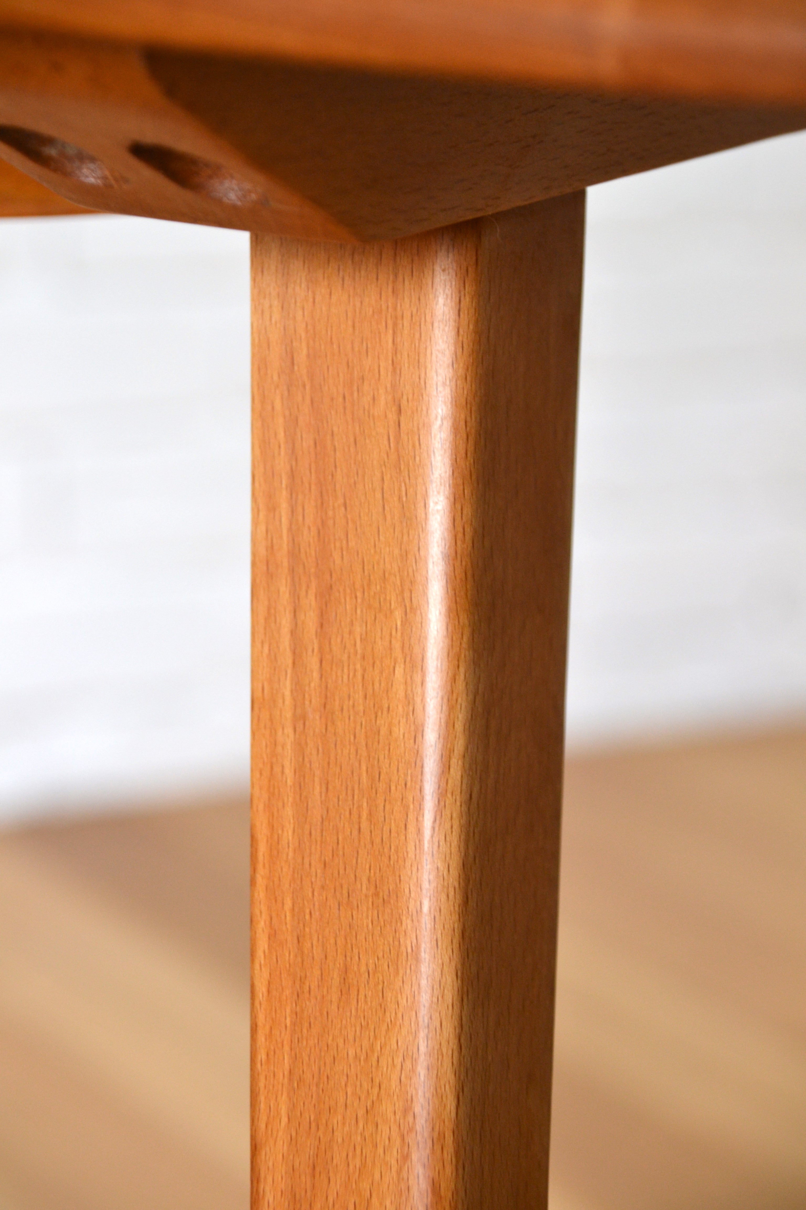 Mid century English solid Elm / Beech table by Ercol 1950s Restored