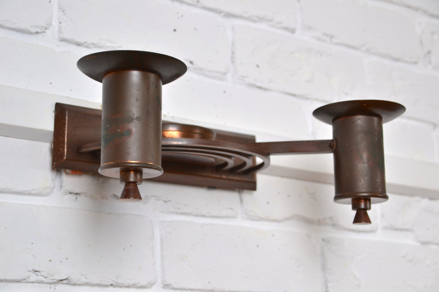 Art Deco / Decorative Arts copper banded wall sconce 1920s *Rare