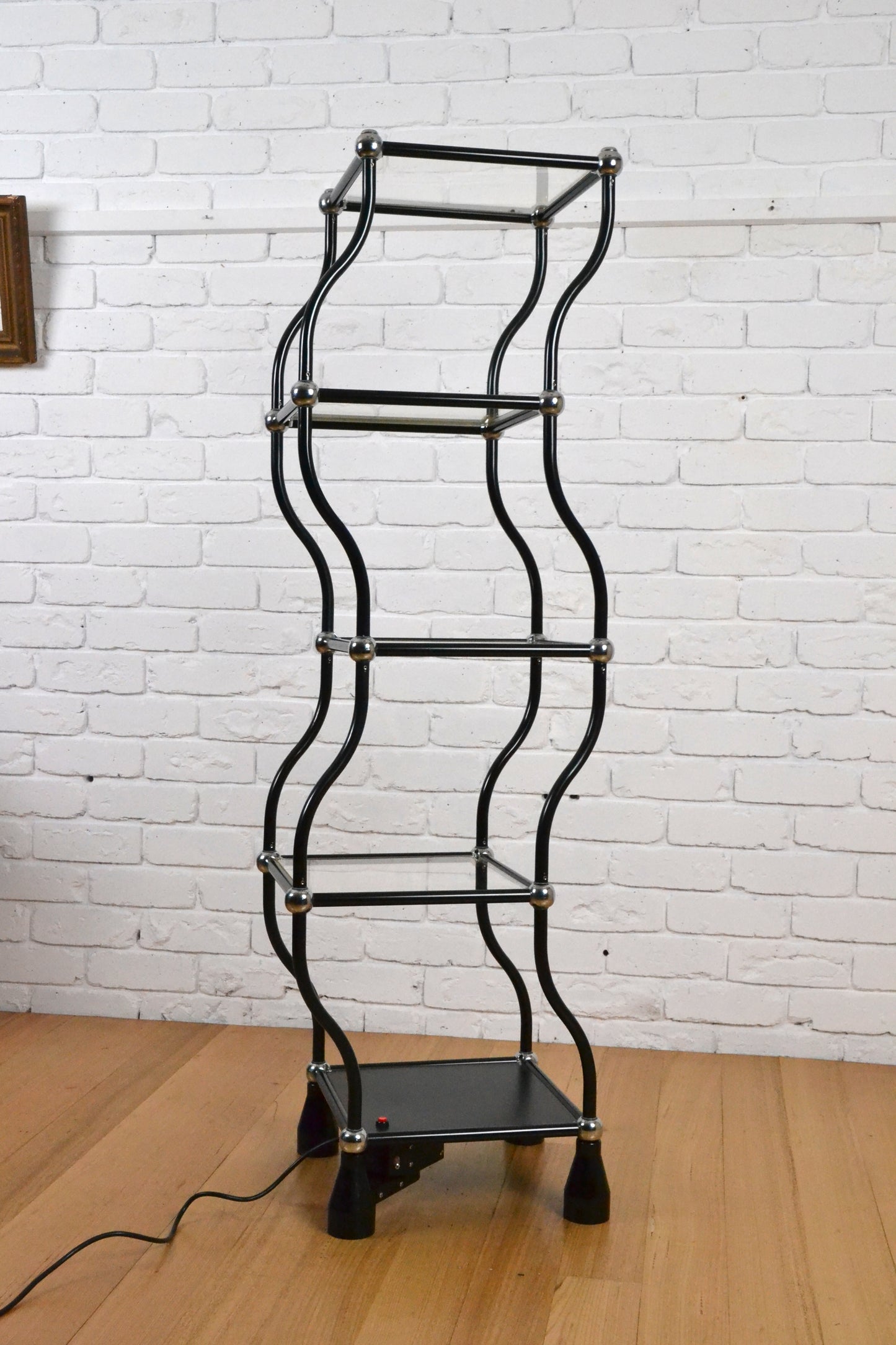 Vintage Dancing shelf / wiggly shelf 1.5 meters