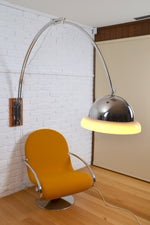 Load image into Gallery viewer, Vintage Italian space aged Arc wall lamp - Gofferdo Reggiani
