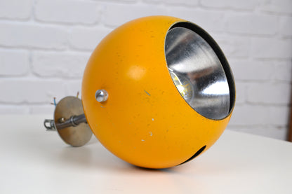 Danish Space aged eyeball wall lamp / Ejner Graae & Henning Helger / Louis Poulsen