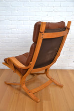 Load image into Gallery viewer, Vintage Westnofa Siesta Relling style leather armchair
