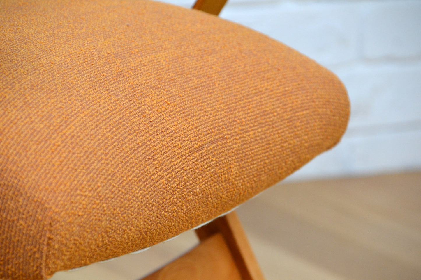Vintage Czech armchair by Tatra / Frantisek Jirak - fully restored in pure wool