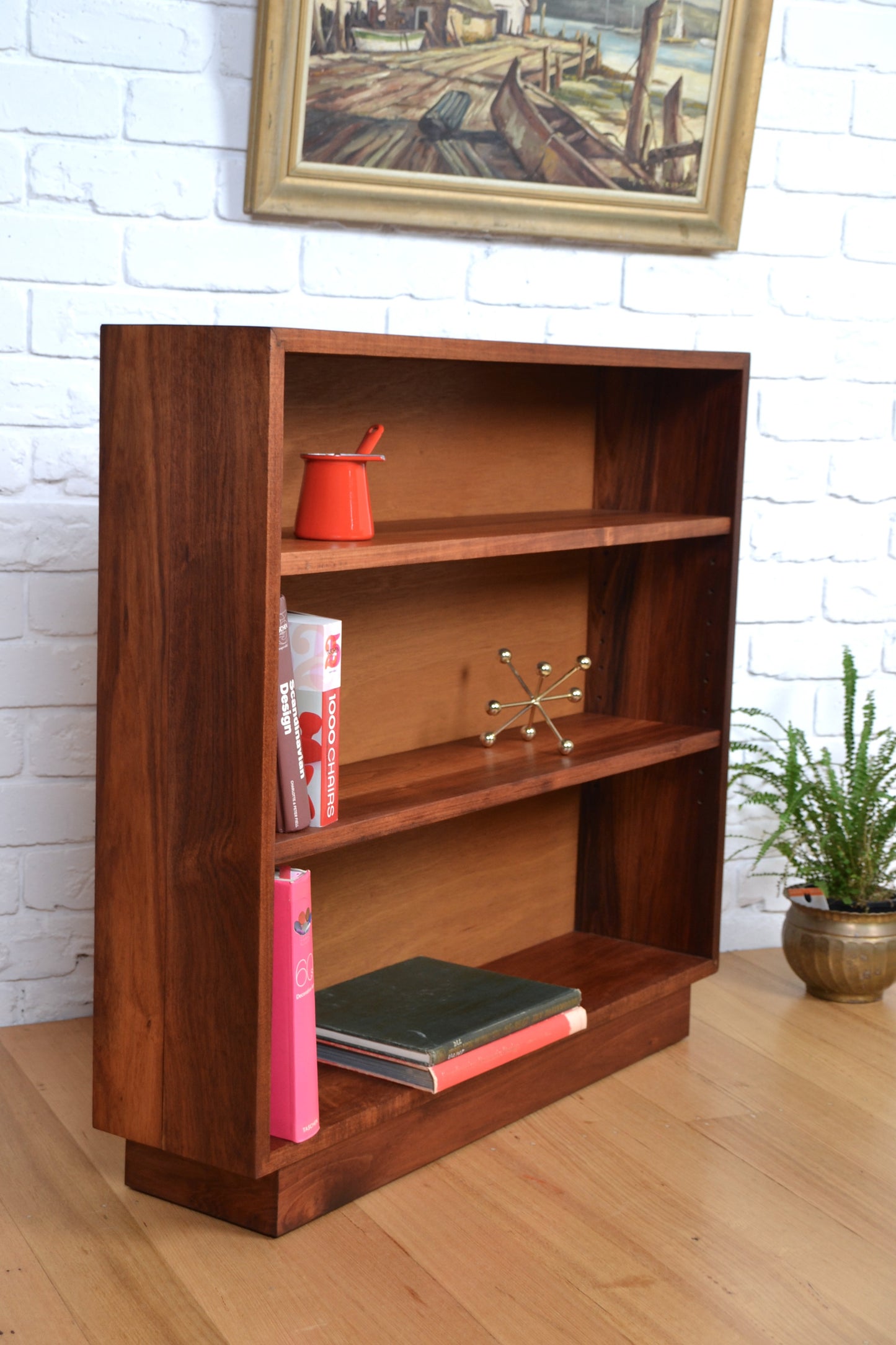 Exceptional - Vintage Australian solid Blackwood bookcase / shelf - restored