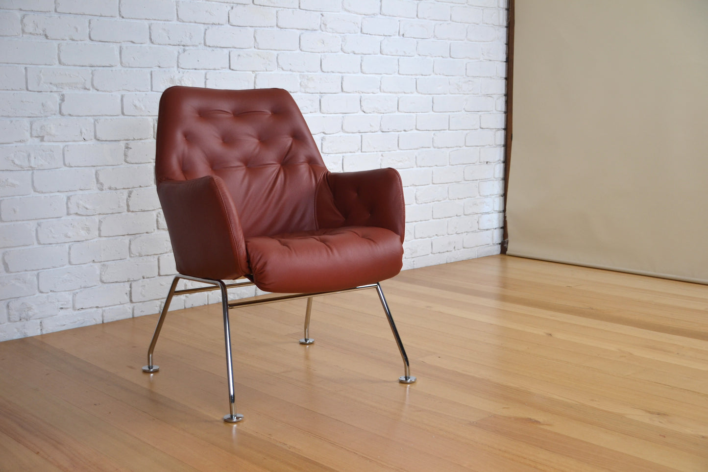 Vintage Swedish Tan leather modernist 'Mirja' Armchair- Bruno mathsson for DUX