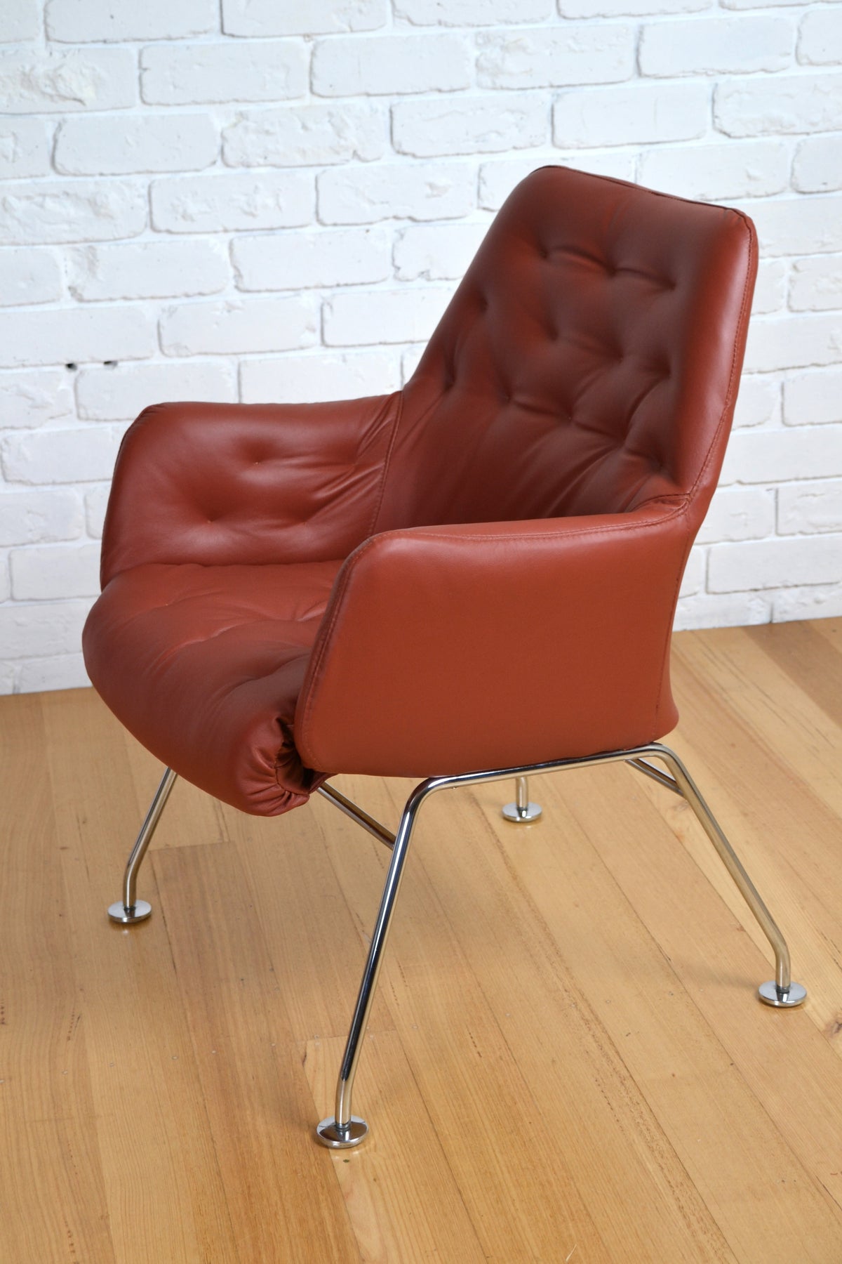 Vintage Swedish Tan leather modernist 'Mirja' Armchair- Bruno mathsson for DUX