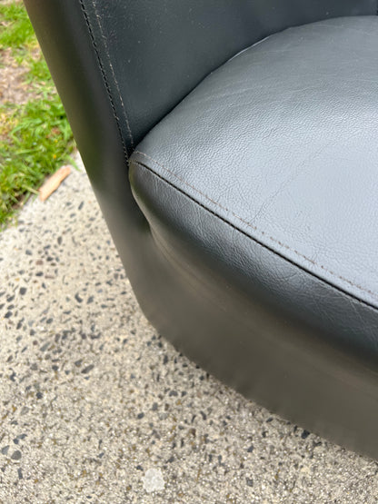 Vintage Pietro Arosio for Tacchini tub armchair leather & wool by Stylecraft